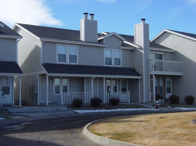 Garden Park Townhomes in Longmont, CO - Building Photo - Building Photo