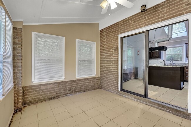 property at 3960 La Salle Way SW