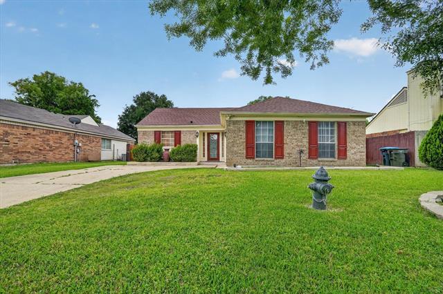 7009 Shadow Bend Dr