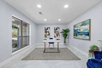 14909 Hillcrest Rd in Dallas, TX - Building Photo - Building Photo