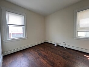177 Ives St, Unit 2 in Providence, RI - Building Photo - Building Photo