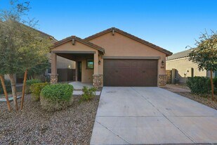 40499 W Sunland Dr in Maricopa, AZ - Building Photo