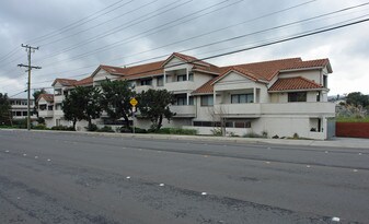 1151 Mission Rd in South San Francisco, CA - Building Photo
