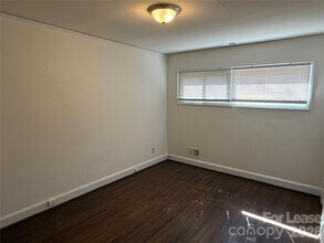 3104 Creighton Dr in Charlotte, NC - Building Photo - Building Photo