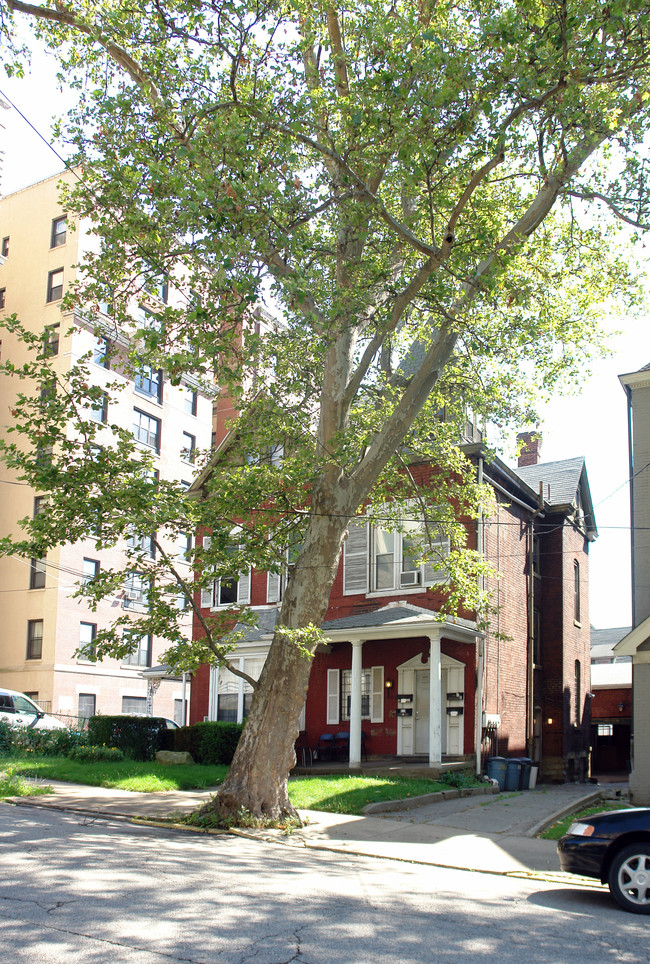 286 N Bellefield Ave in Pittsburgh, PA - Foto de edificio - Building Photo