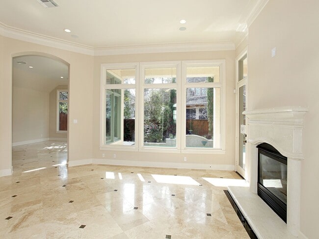 property at 15 Serenade Pines Pl
