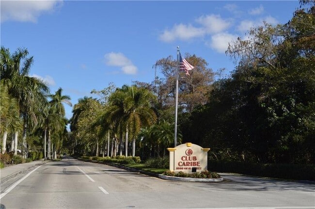 5550 NW 61st St in Coconut Creek, FL - Building Photo - Building Photo