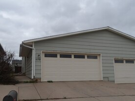 1170 N 19th St in Laramie, WY - Building Photo
