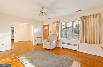 130 Montague Ave in Winchester, VA - Building Photo - Building Photo