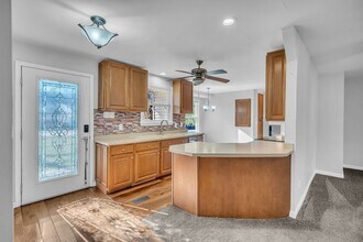 1065 Lakeland Dr in Gallatin, TN - Building Photo - Building Photo