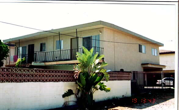 12429 York Ave in Hawthorne, CA - Building Photo