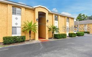 1818 Parakeet Way in Sarasota, FL - Building Photo