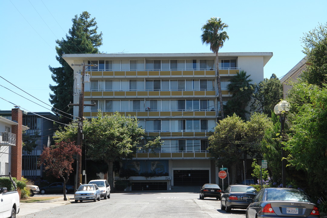 Park Central in San Mateo, CA - Foto de edificio