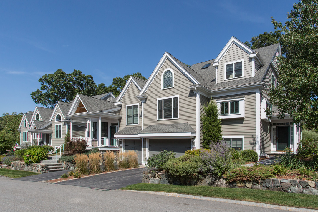 Johnson Woods Condominiums in Reading, MA - Building Photo