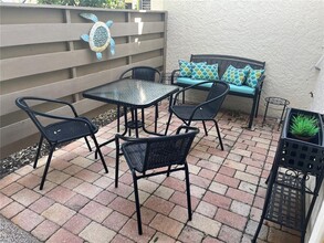 583 Lakeside Dr in Bradenton, FL - Building Photo - Building Photo