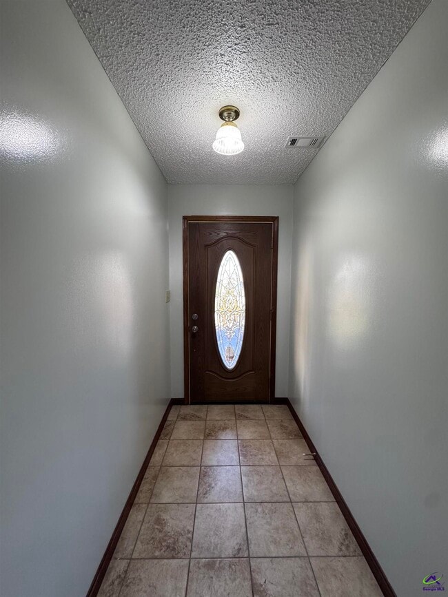 111 Rainbow Ave in Warner Robins, GA - Building Photo - Building Photo