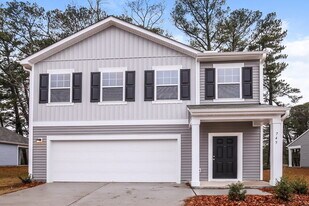 745 Shepard Rock Dr in Zebulon, NC - Building Photo