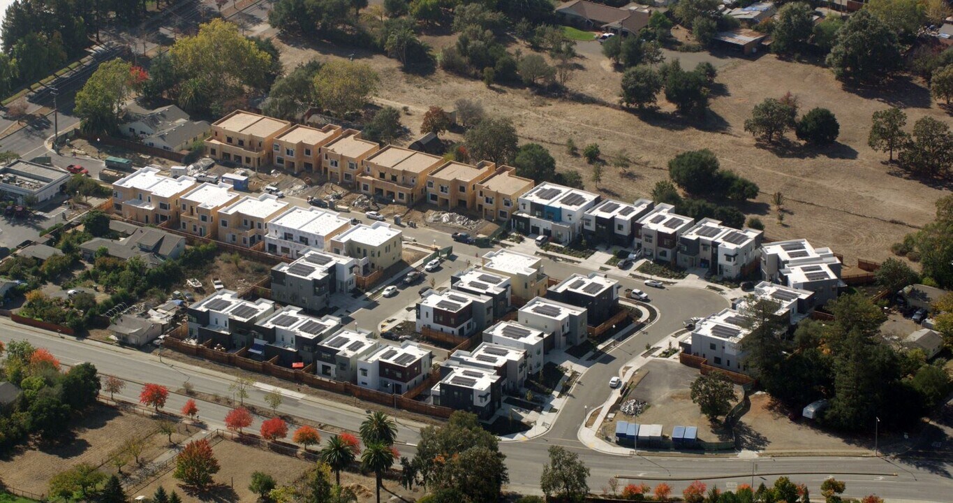 City 44 in Santa Rosa, CA - Building Photo