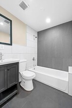 825 Madison St, Unit #2 in Brooklyn, NY - Building Photo - Building Photo