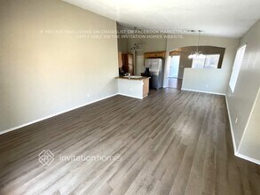 6305 W Toronto Way in Phoenix, AZ - Building Photo - Building Photo