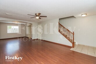 10826 Belle Haven Dr in Houston, TX - Building Photo - Building Photo