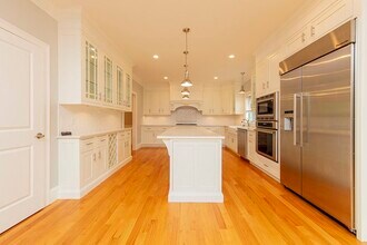 33 Liberty Ave in Lexington, MA - Building Photo - Building Photo