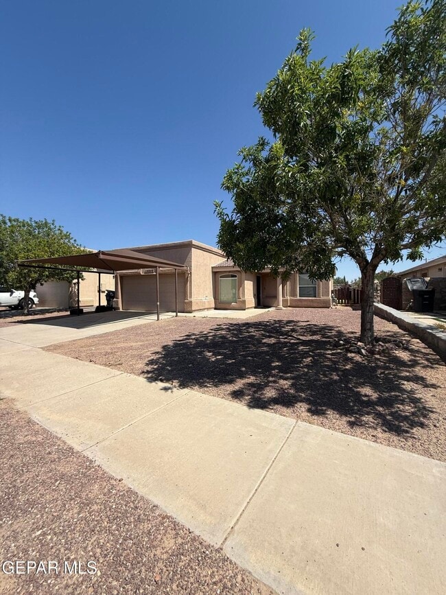 14345 Desert Sage Dr in Horizon City, TX - Building Photo - Building Photo