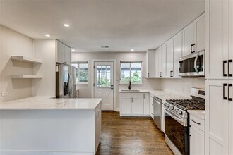 4001 Zuni St in Denver, CO - Building Photo - Building Photo