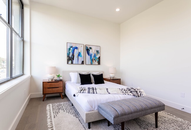 Central Flats in East Orange, NJ - Foto de edificio - Interior Photo
