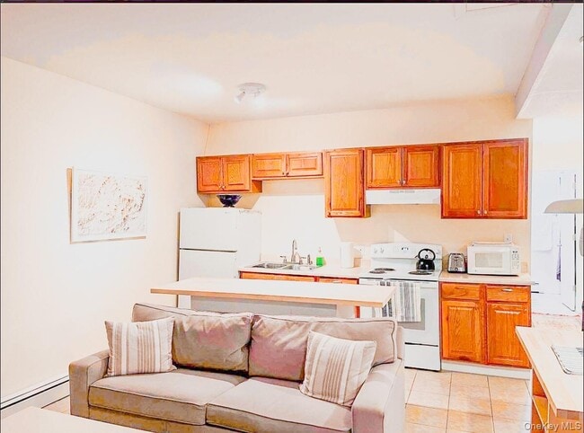 property at 23 Pearl St