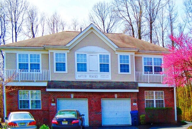 256 Fountayne Ln in Trenton, NJ - Building Photo - Building Photo