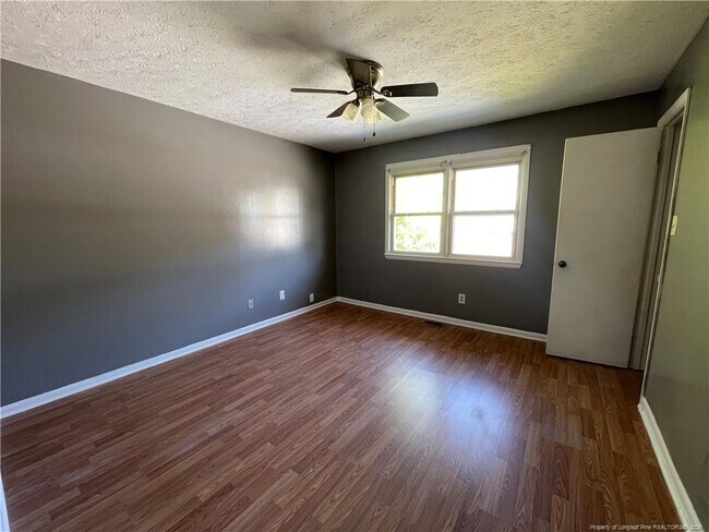 4937 Galveston Dr in Fayetteville, NC - Building Photo - Building Photo