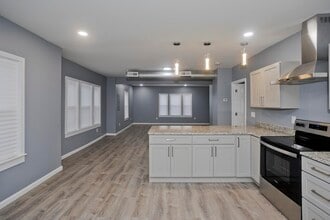 27 Charbonneau Terrace in Chicopee, MA - Building Photo - Building Photo