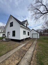 1420 Okema St in Elkhart, IN - Building Photo - Building Photo