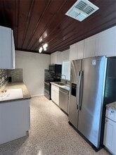 340 S Simpson St in Mount Dora, FL - Building Photo - Building Photo