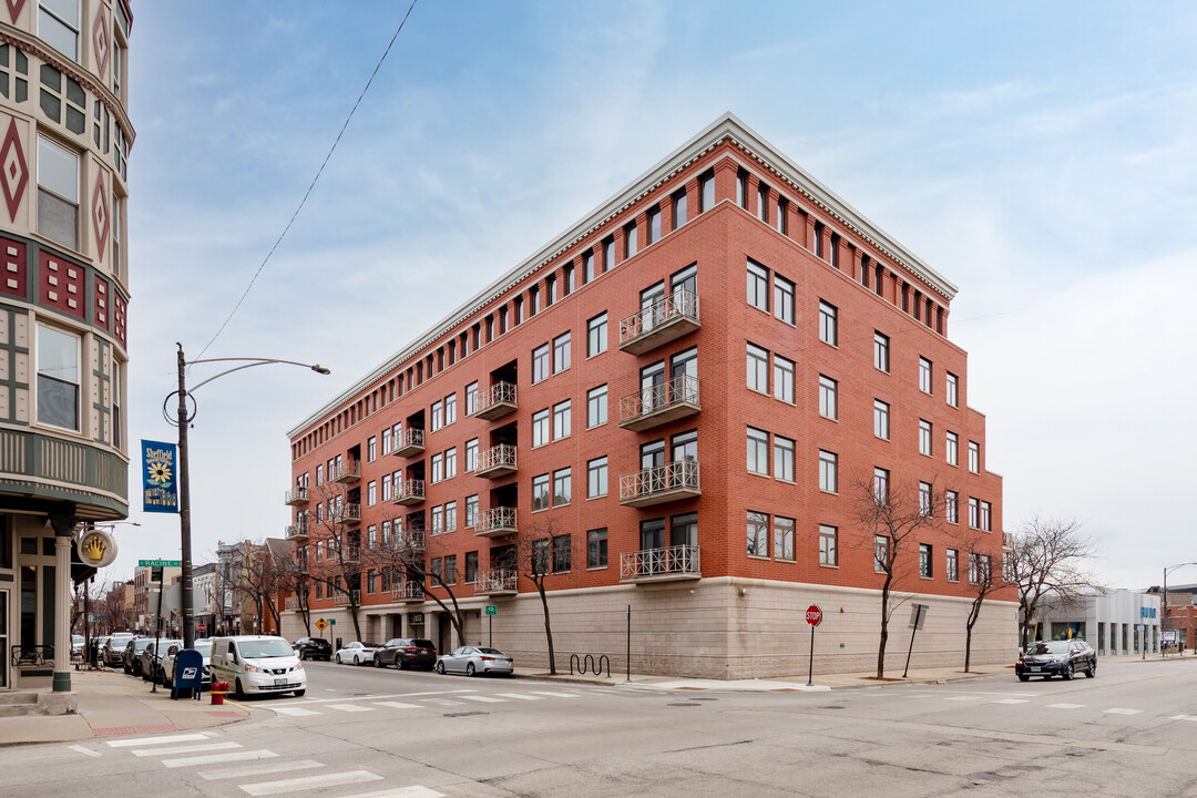 1155 W Armitage Ave in Chicago, IL - Building Photo