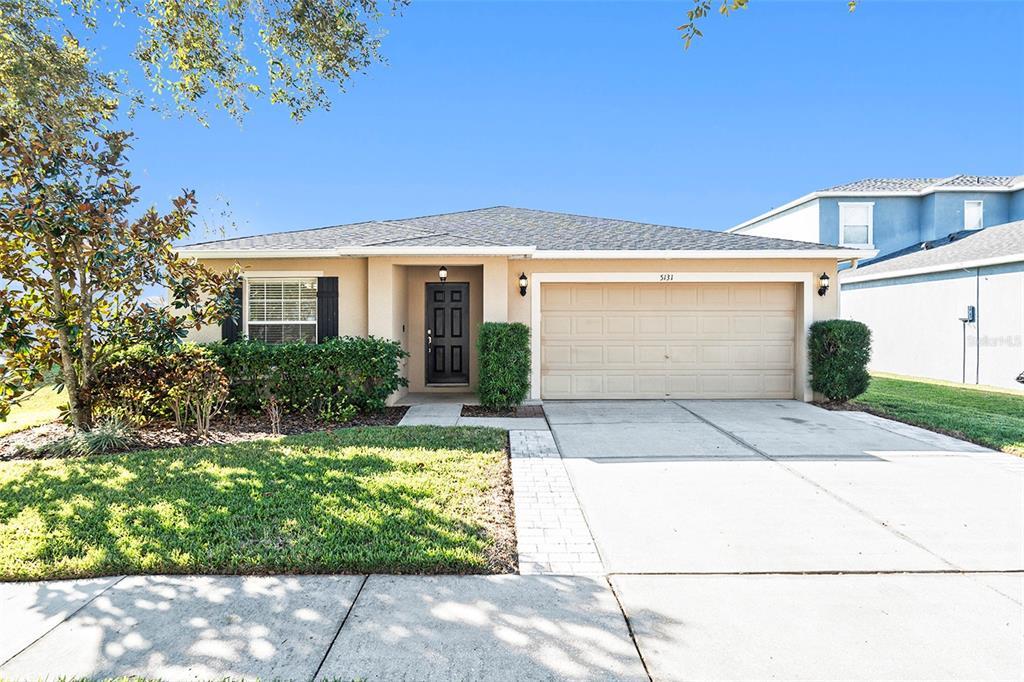 5131 Dancing Bay Ln in Wesley Chapel, FL - Building Photo