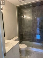 3550 Colonial Dr in Mississauga, ON - Building Photo - Building Photo