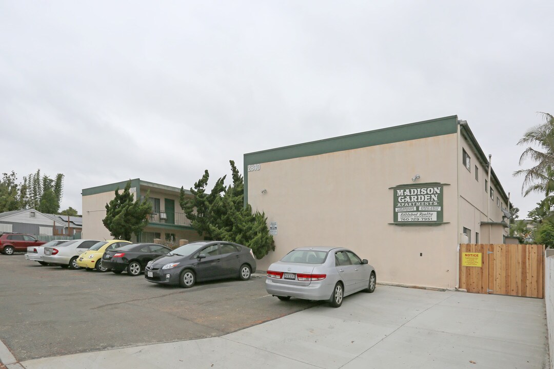 2820-2840 Madison St in Carlsbad, CA - Building Photo