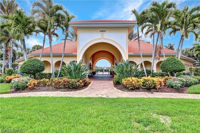 12850 Carrington Cir in Naples, FL - Building Photo - Building Photo