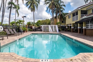 Lakeridge at the Moors in Hialeah, FL - Building Photo