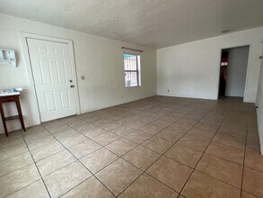 2809 N Cherry Ave in Tucson, AZ - Building Photo - Building Photo