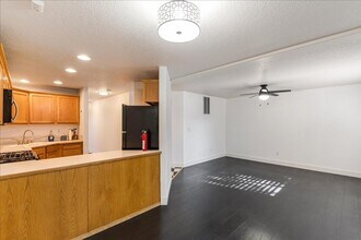 5606 NE 89th Ave in Vancouver, WA - Building Photo - Building Photo