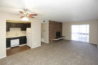Aspire Colorado Springs in Colorado Springs, CO - Foto de edificio - Interior Photo