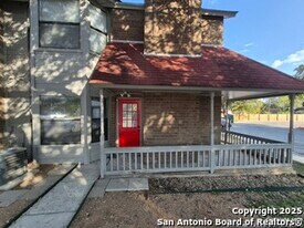 6314 Cambridge Dr in San Antonio, TX - Building Photo