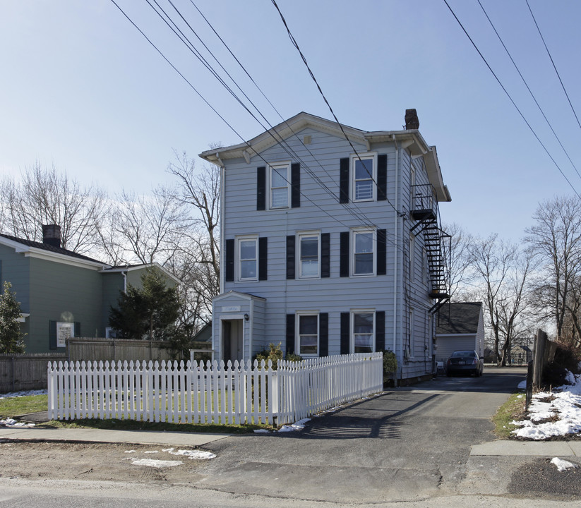 80 Grant Ave in Islip, NY - Building Photo