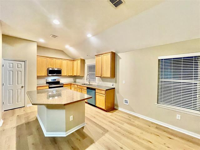 1721 Flamingo Dr in Little Elm, TX - Building Photo - Building Photo