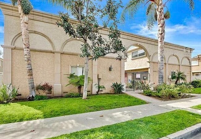 20202 Cohasset St, Unit 17 in Los Angeles, CA - Building Photo - Building Photo