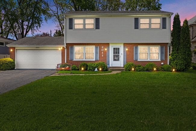property at 2011 Brentwood Rd
