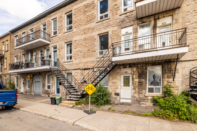 1249-1265 Cartier Rue in Montréal, QC - Building Photo - Building Photo